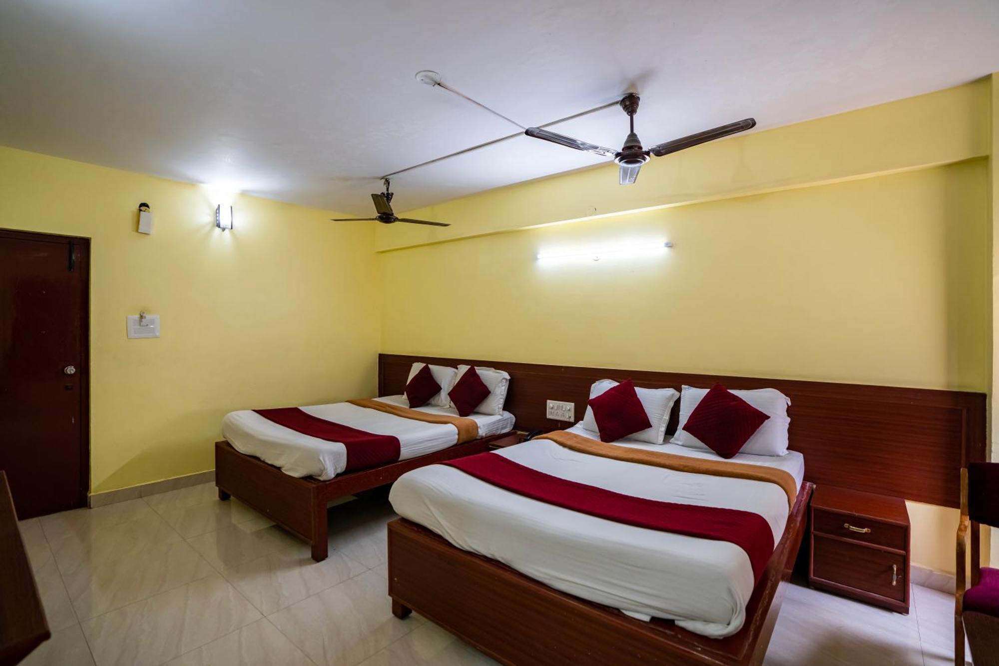 Hotel Vyshak Residency Mysore Luaran gambar